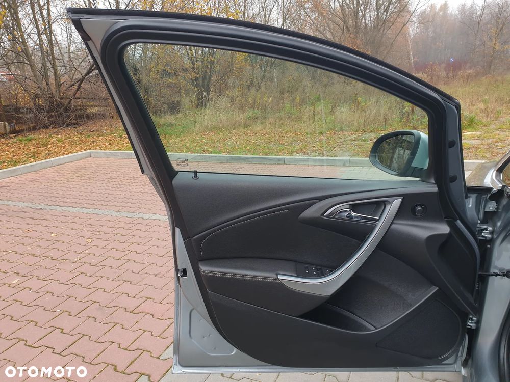 Opel Astra 1.4 Turbo Sports Tourer Innovation - 19