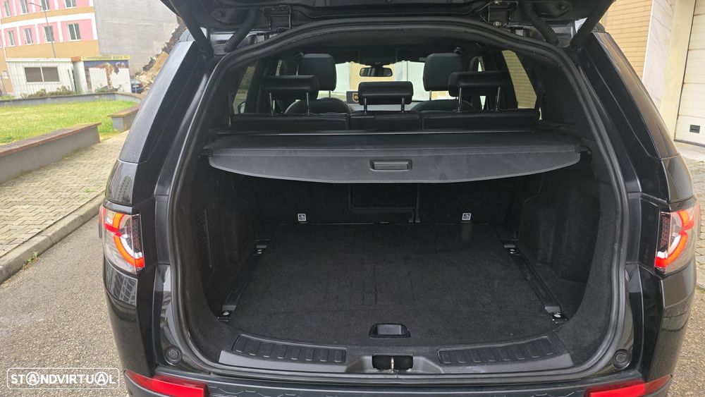Land Rover Discovery Sport 2.0 eD4 HSE Luxury - 23