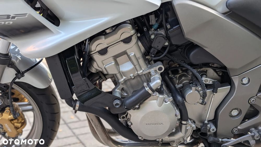 Honda CBF - 23
