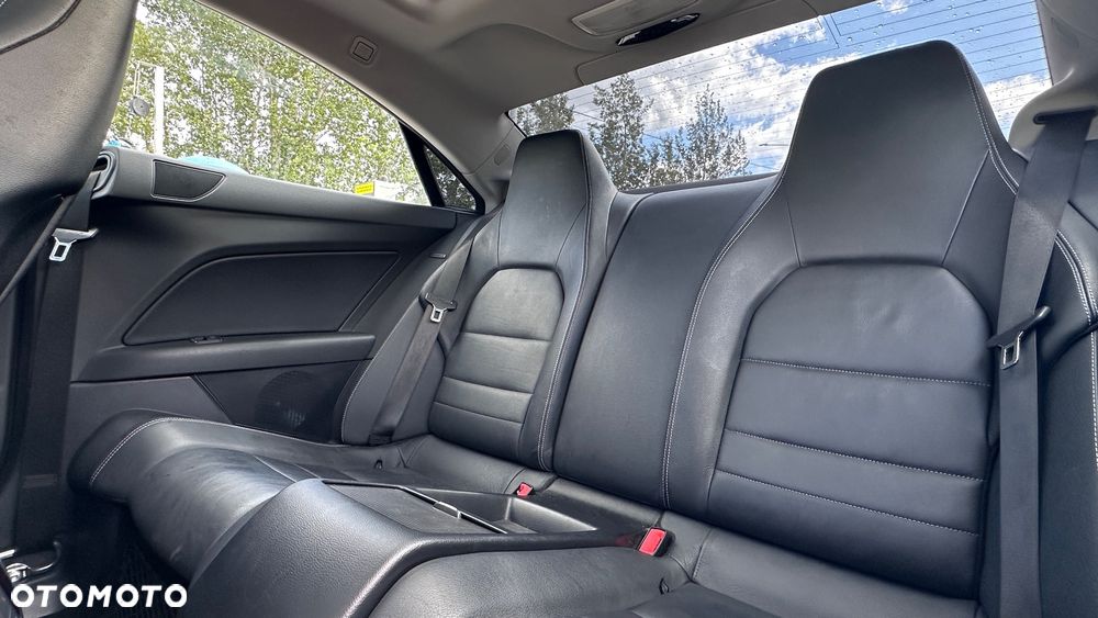Mercedes-Benz Klasa E 350 CGI BlueEFFICIENCY 7G-TRONIC Avantgarde - 22