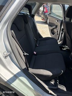 Ford Focus - 10