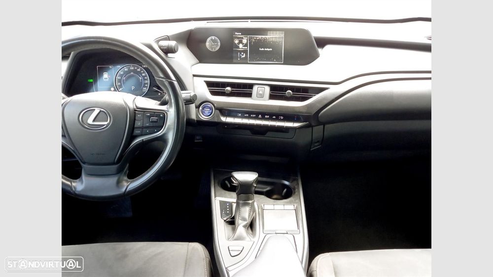 Lexus UX 250h Executive - 19