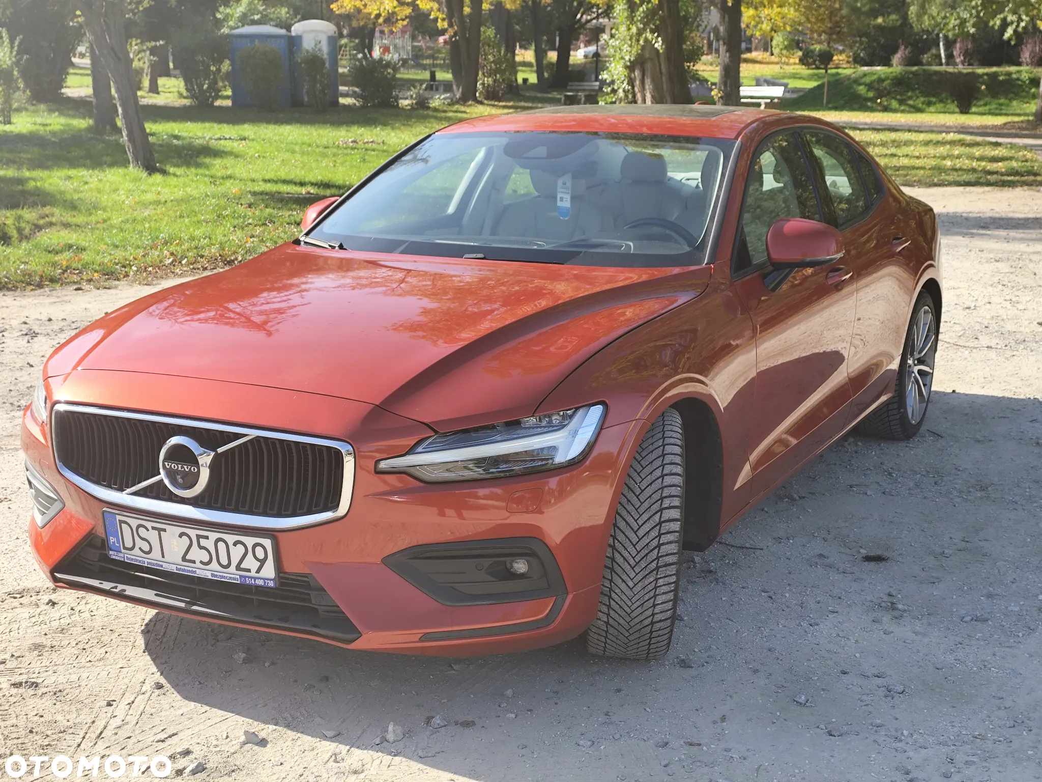 Volvo S60 T5 Momentum Pro - 12