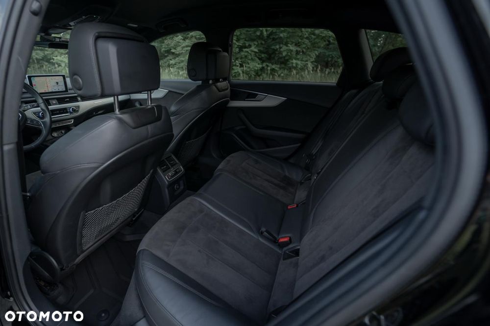 Audi A4 Avant 40 TDI quattro S tronic S line - 34