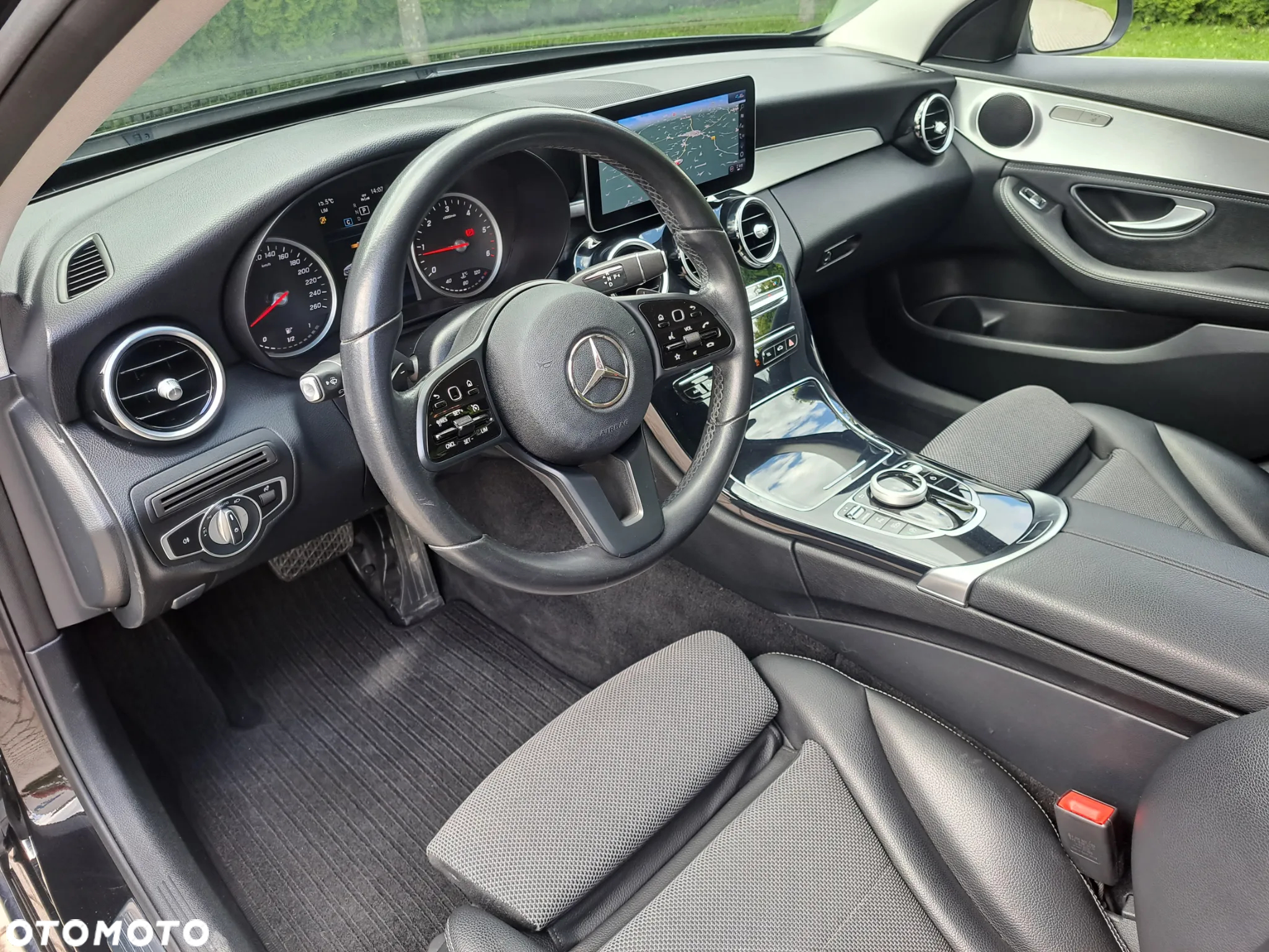 Mercedes-Benz Klasa C 220 d T 9G-TRONIC Avantgarde - 31