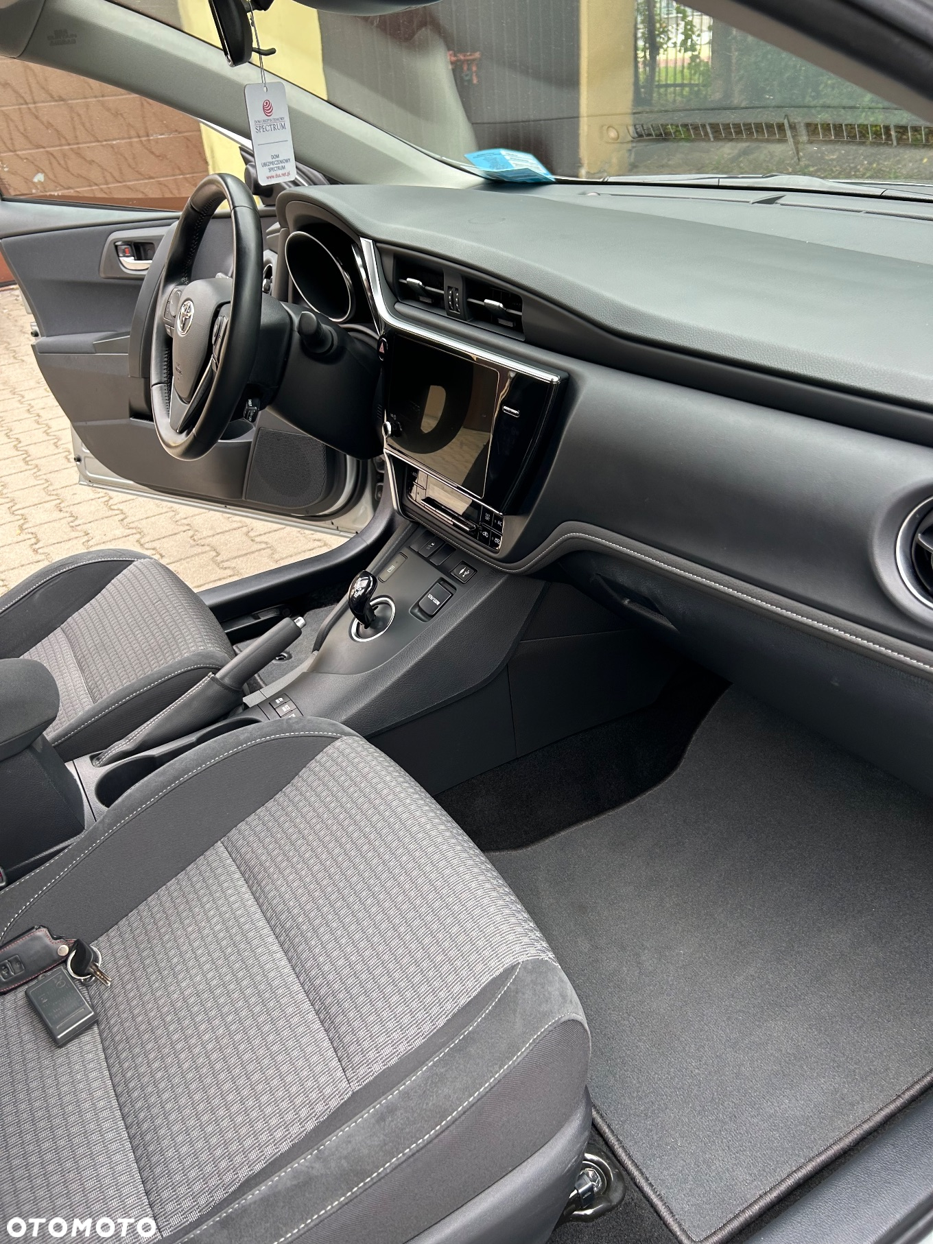 Toyota Auris - 26
