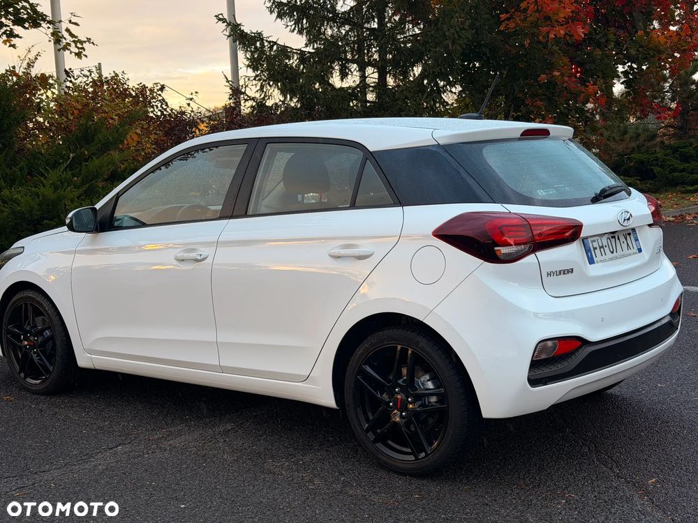 Hyundai i20 blue 1.0 T-GDI Passion Plus - 16