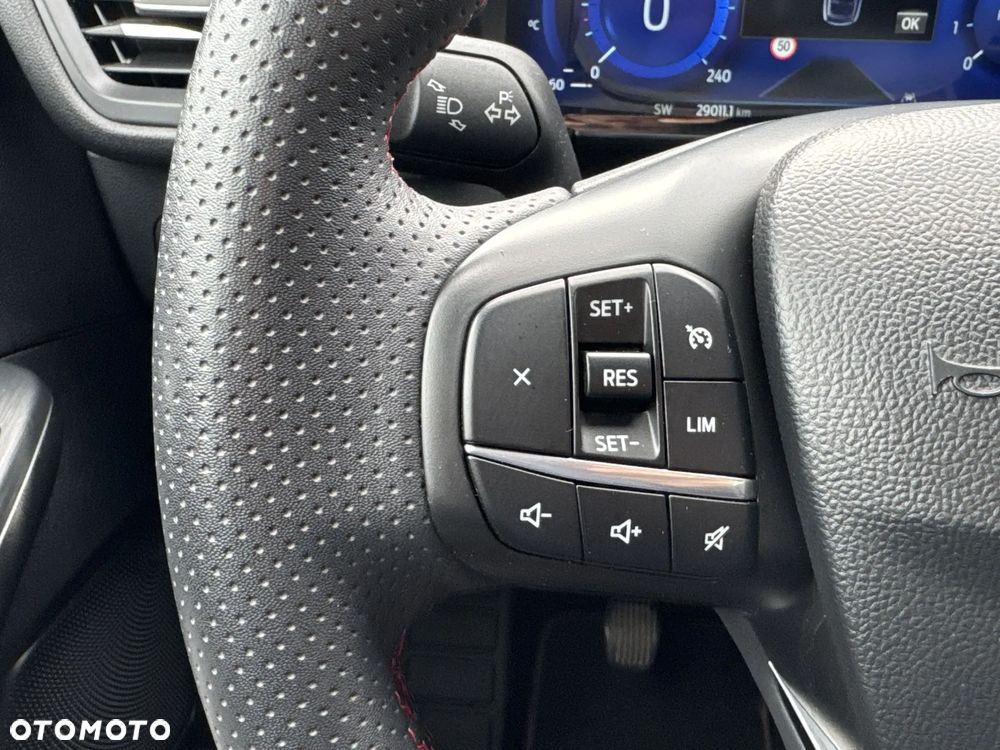 Ford Kuga 1.5 EcoBoost FWD ST-Line - 19
