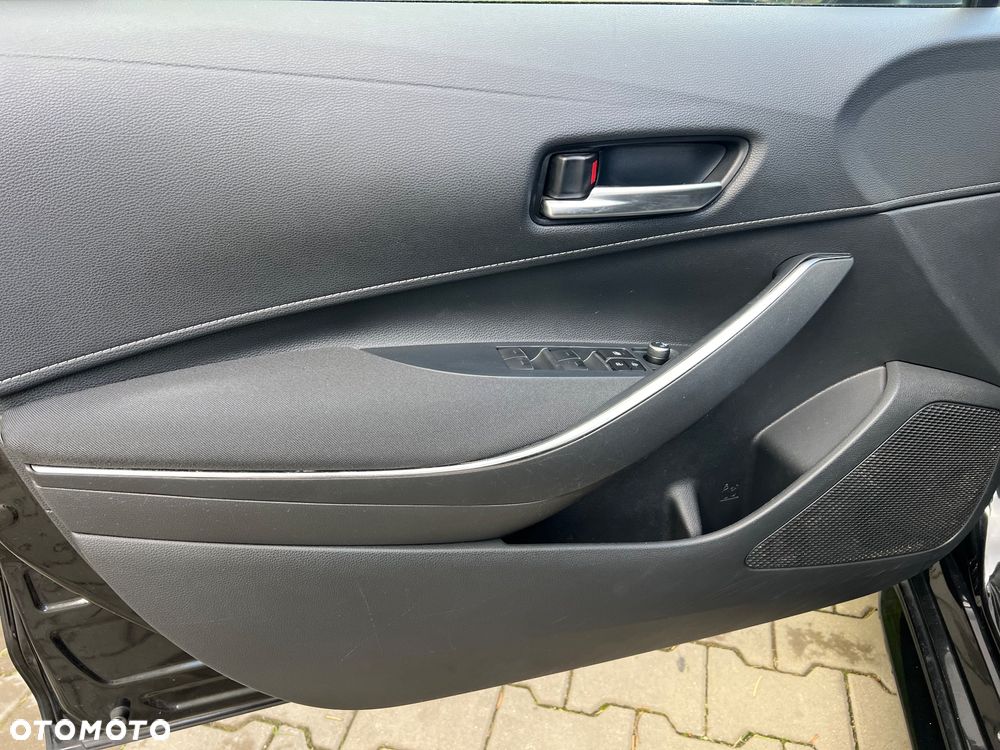 Toyota Corolla 1.8 Hybrid GPF Comfort - 13
