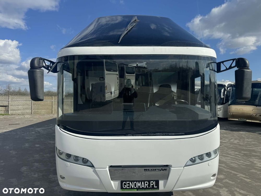 Neoplan Starliner - 2