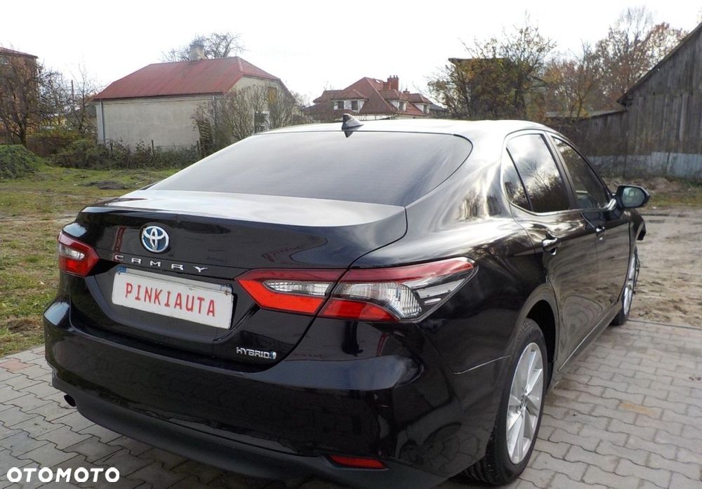 Toyota Camry - 15