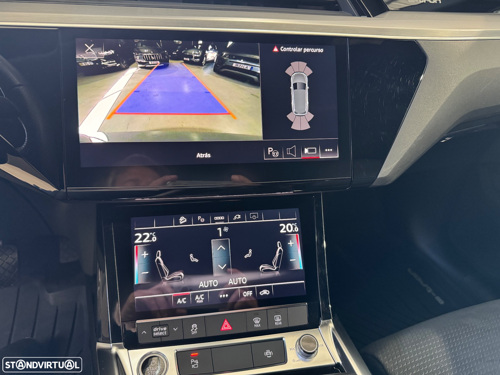 Audi e-tron 55 quattro S line - 30