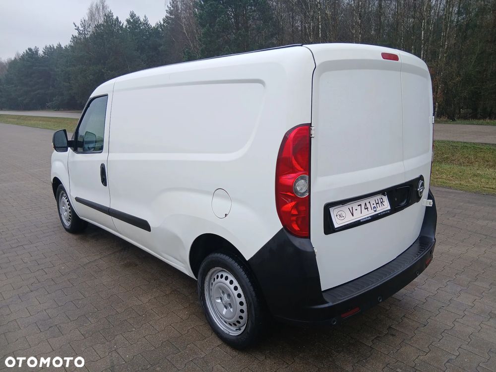 Opel COMBO - 25