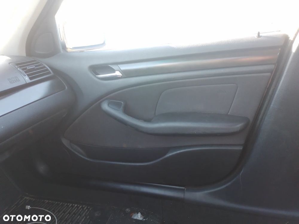 BMW E46 LIFT 318i  01-05   N42B20A  SKRZYNIA BIEGÓW MANUALNA - 24