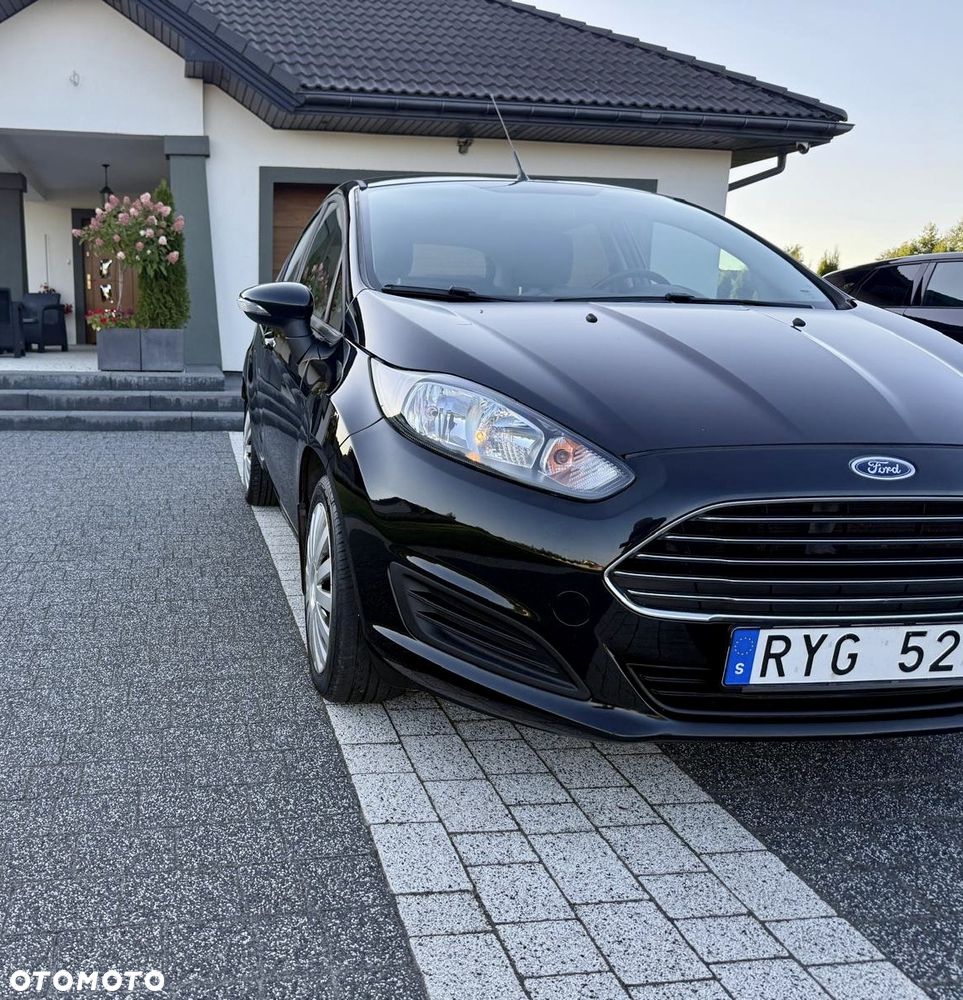 Ford Fiesta - 2
