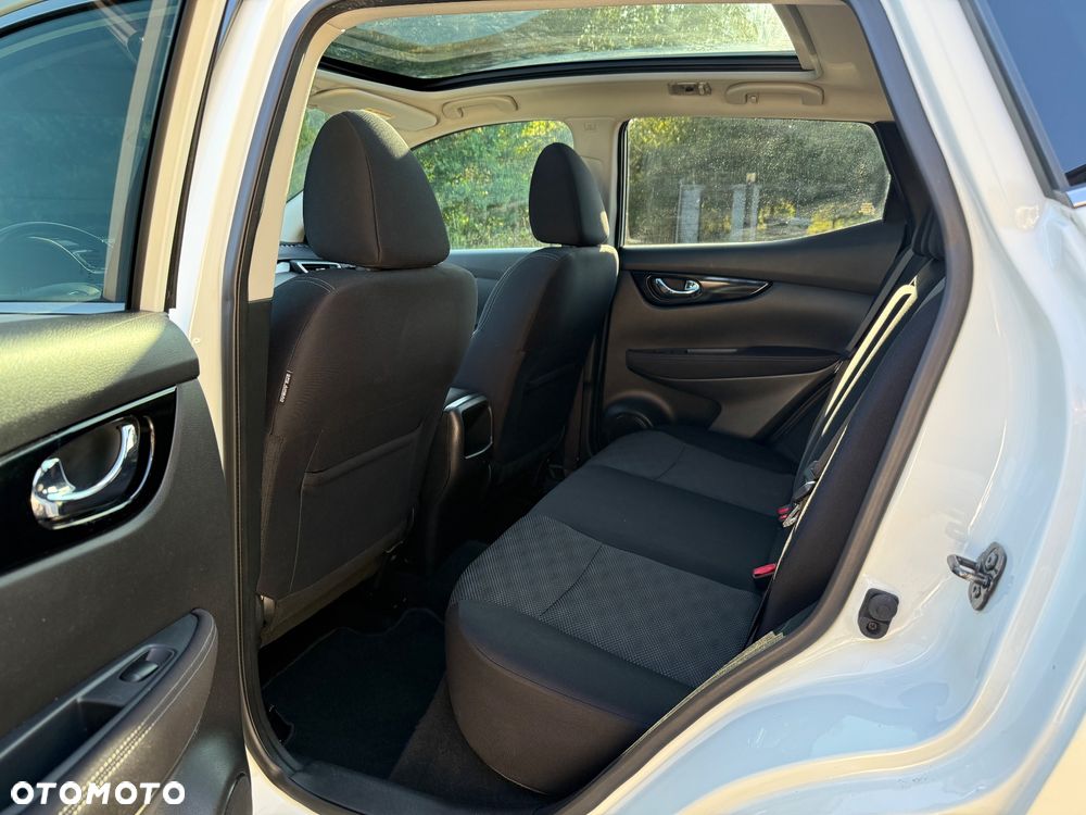 Nissan Qashqai 1.2 DIG-T Tekna - 19