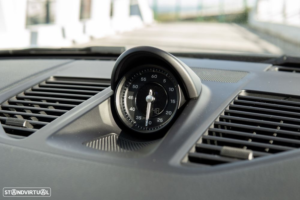 Porsche 911 (992) Carrera PDK - 32