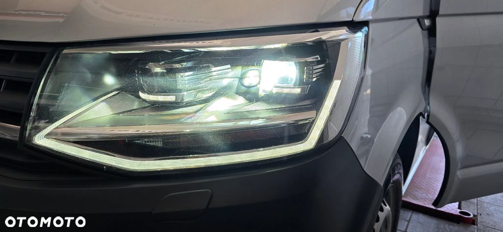 Volkswagen Transporter L2H1 Plus Comfortline DSG - 12