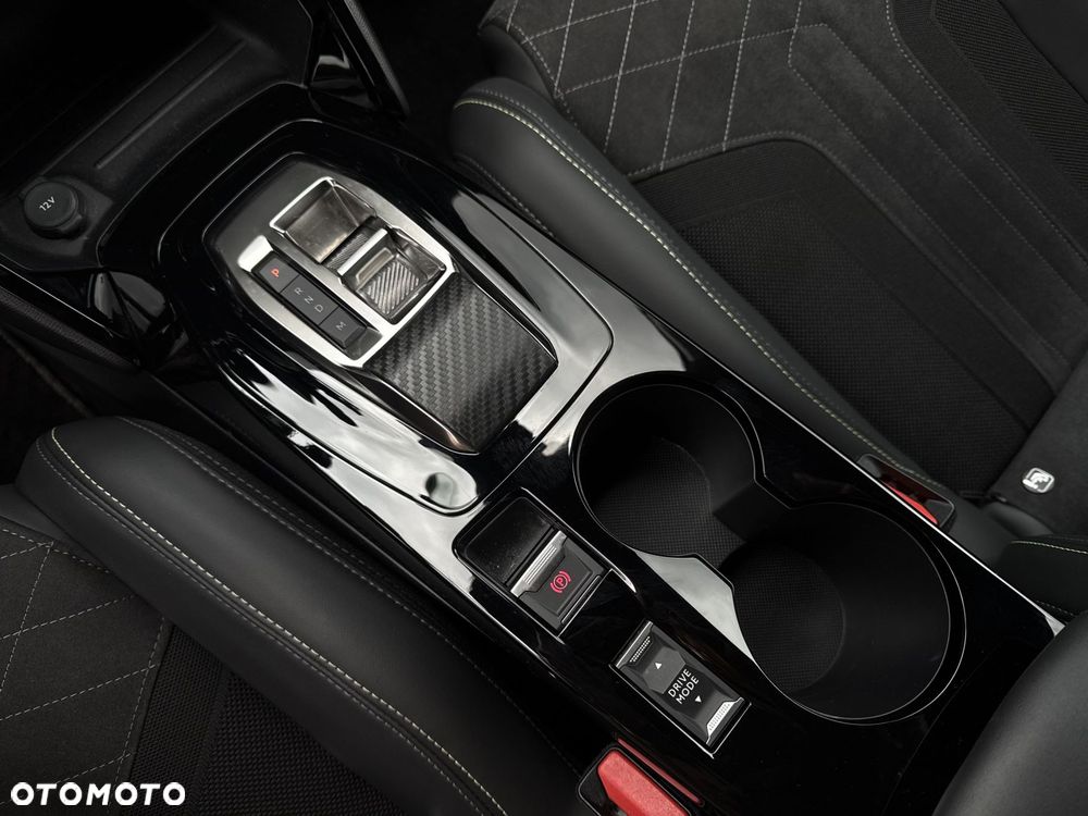 Peugeot 208 1.2 PureTech GT Pack S&S EAT8 - 25