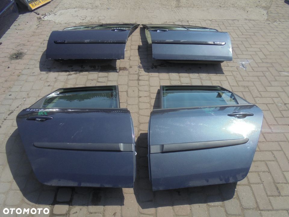 DRZWI RENAULT SCENIC 2 LEWE PRZEDNIE - 1