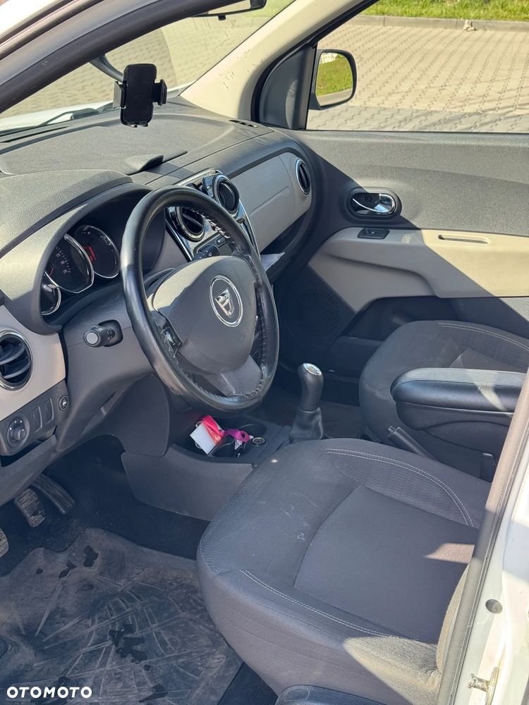Dacia Lodgy 1.6 Laureate - 14