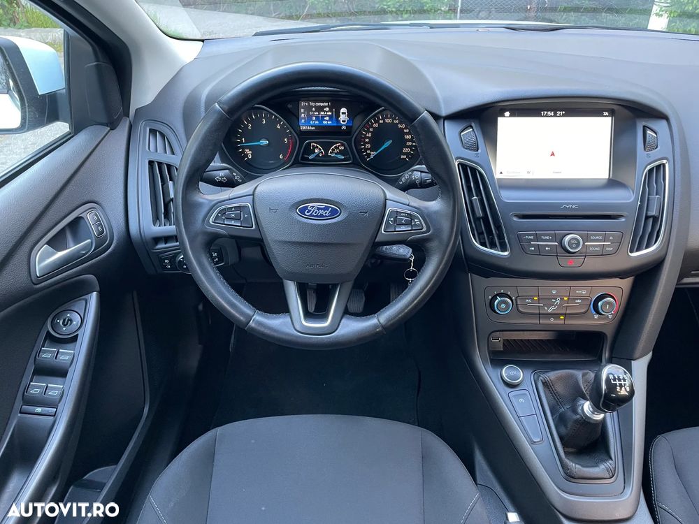 Ford Focus 1.5 EcoBlue Start-Stopp-System TREND - 17