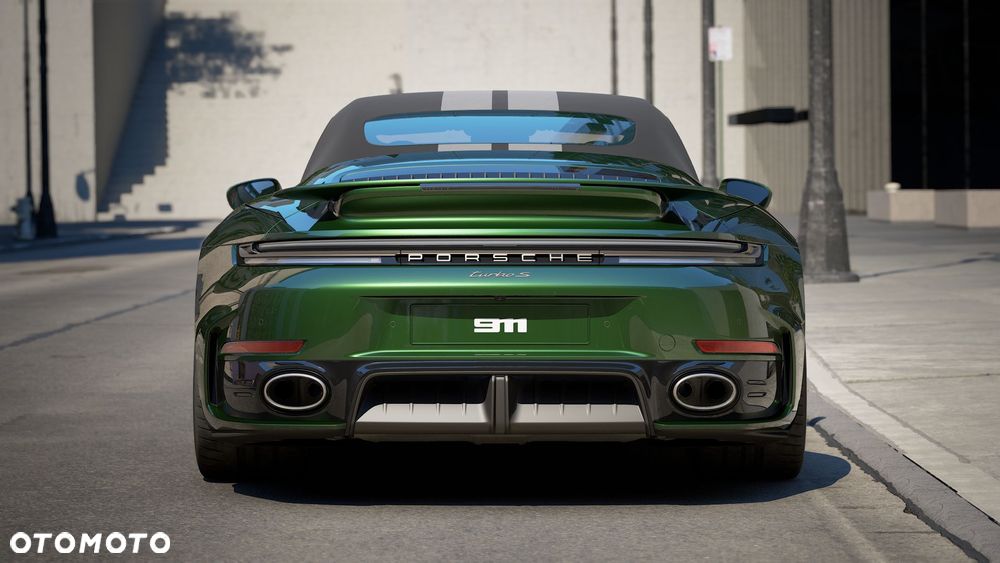 Porsche 911 Turbo S - 15