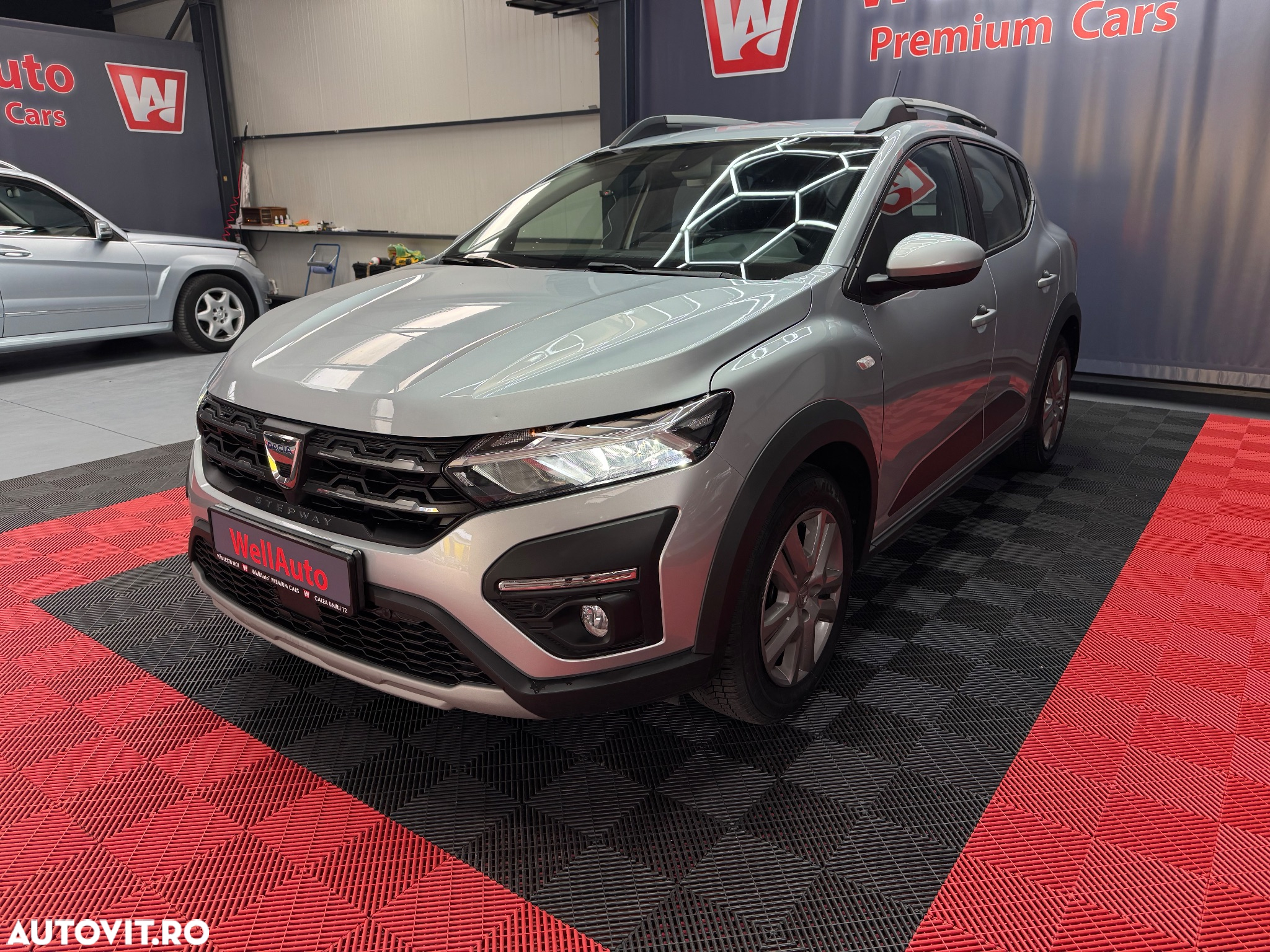 Dacia Sandero - 2