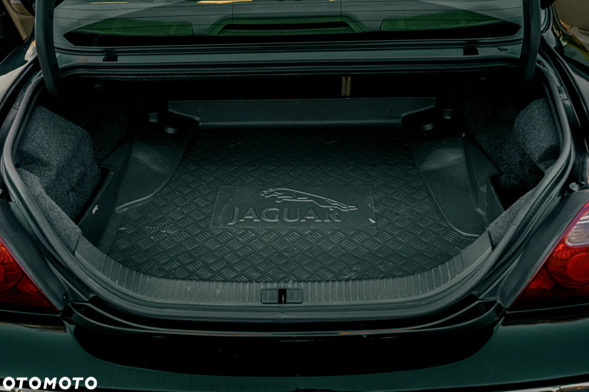 Jaguar S-Type 2.7 V6 D Executive - 10
