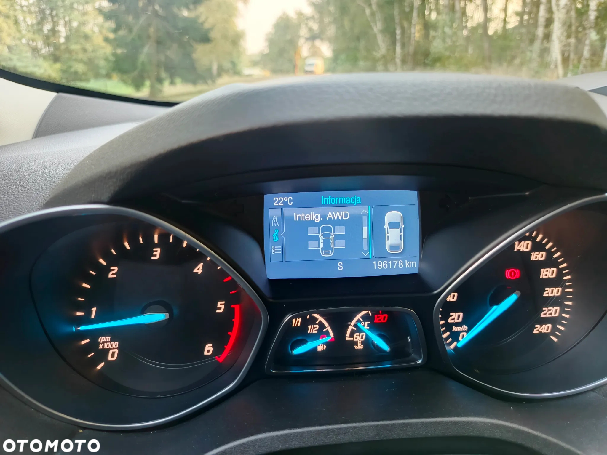 Ford Kuga 2.0 TDCi 4WD Titanium Plus - 32