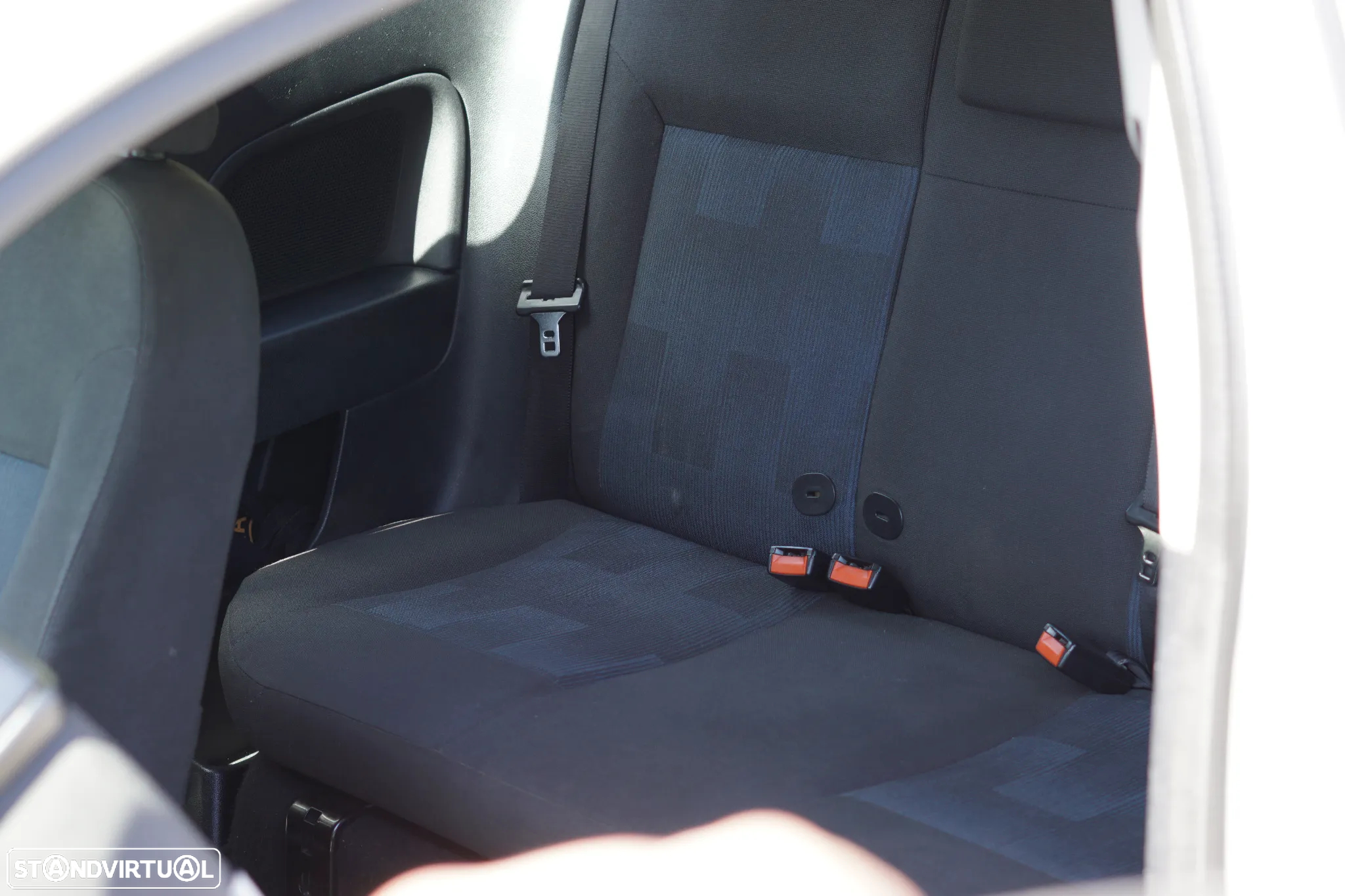 Ford Fiesta - 11