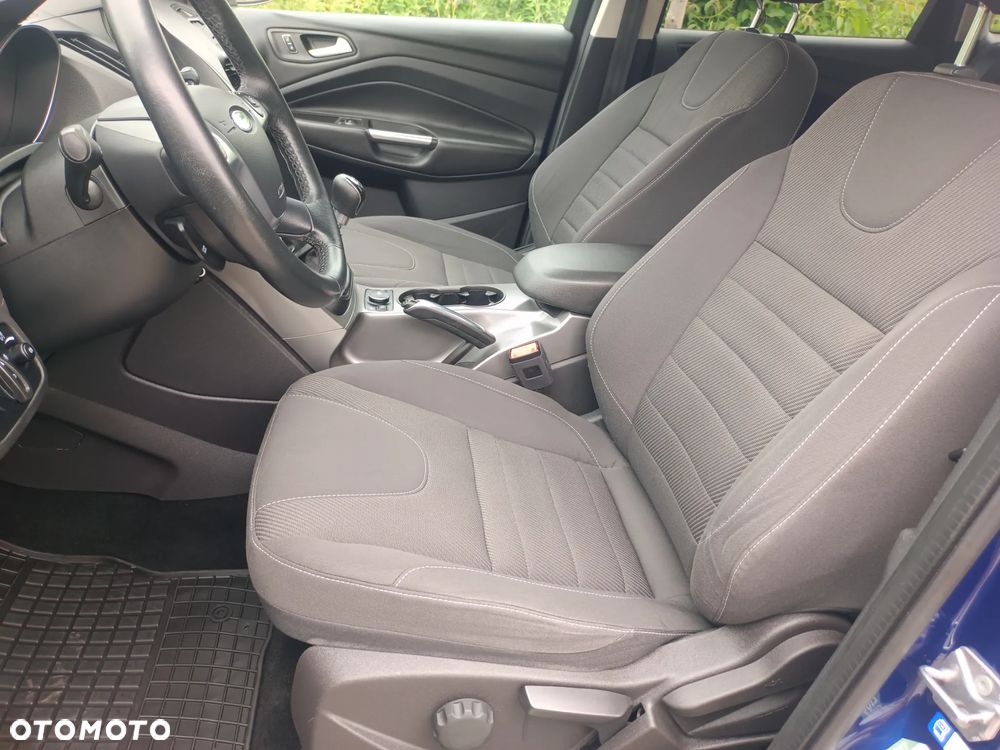 Ford Kuga - 14