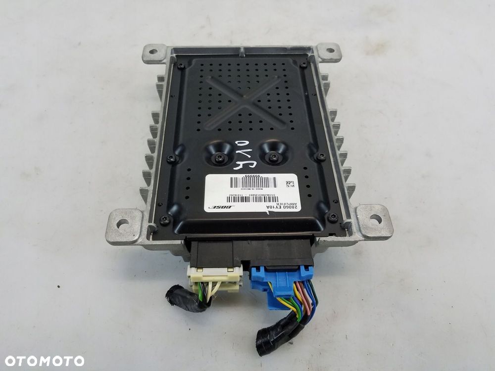 WZMACNIACZ NISSAN QASHQAI J10 LIFT 28060EY10A - 2