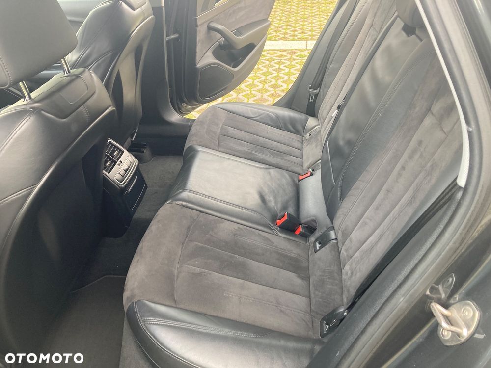 Audi A4 Avant 2.0 TFSI ultra S tronic sport - 15