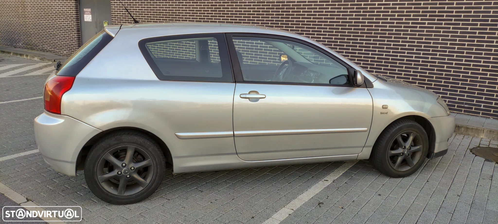 Toyota Corolla 1.4 Terra AC - 2