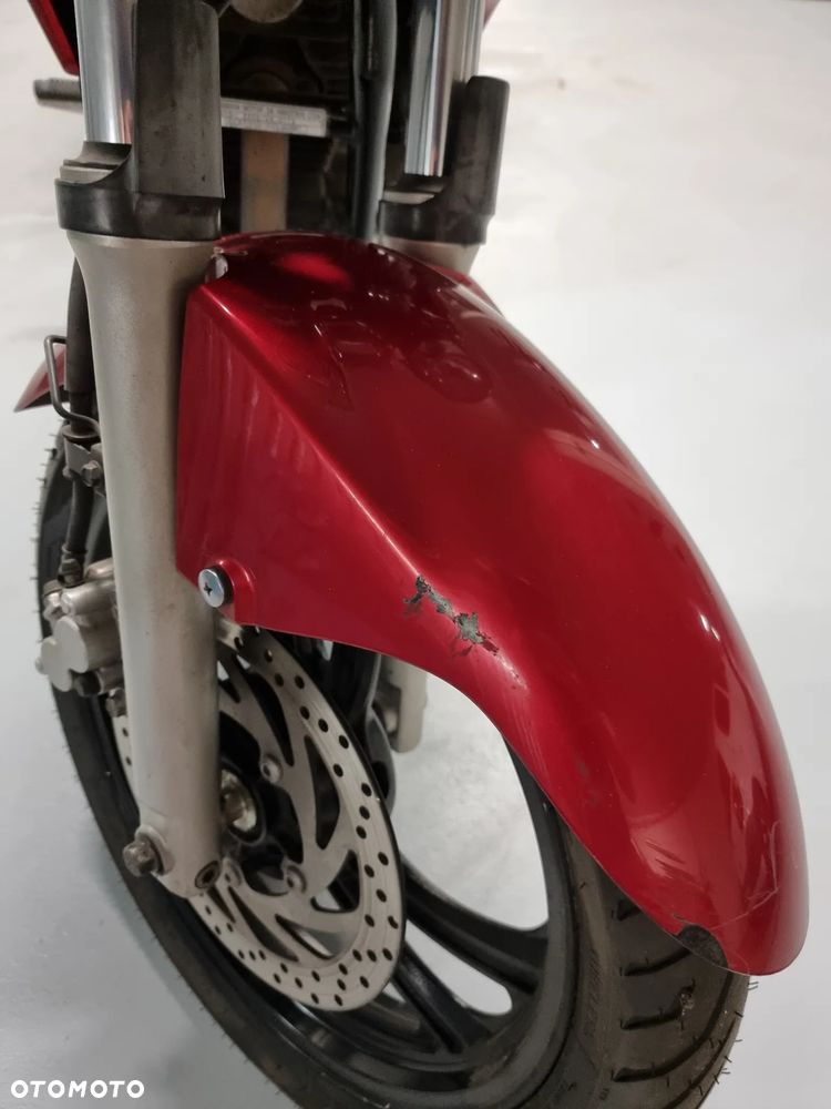 Yamaha YBR - 12