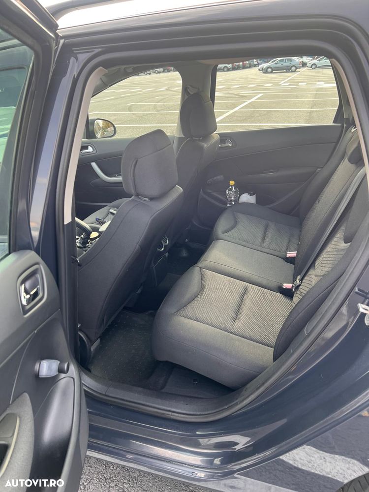 Peugeot 308 1.6HDi Confort Pack - 5
