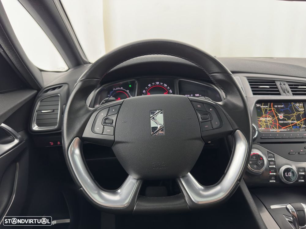 Citroën DS5 2.0 HDi Hybrid4 So Chic CMP6 - 6