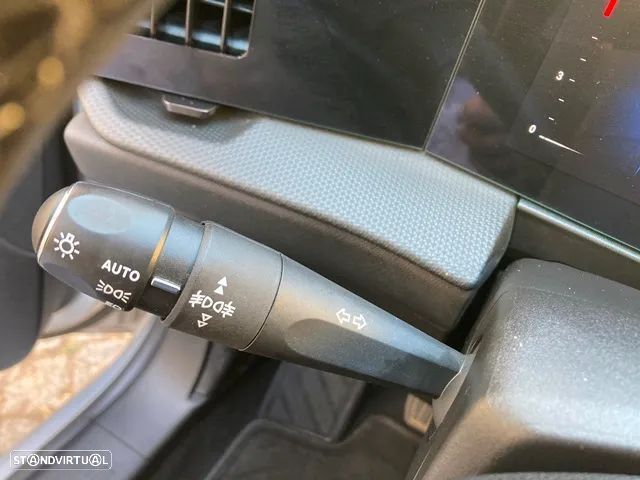 Opel Astra 1.2 T GS - 16