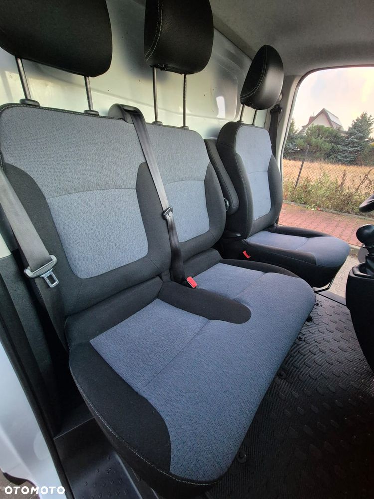 Renault TRAFIC VIVARO LONG 120koni 160Tys km Klima SUPER STAN BEZWYPADKOWY - 23