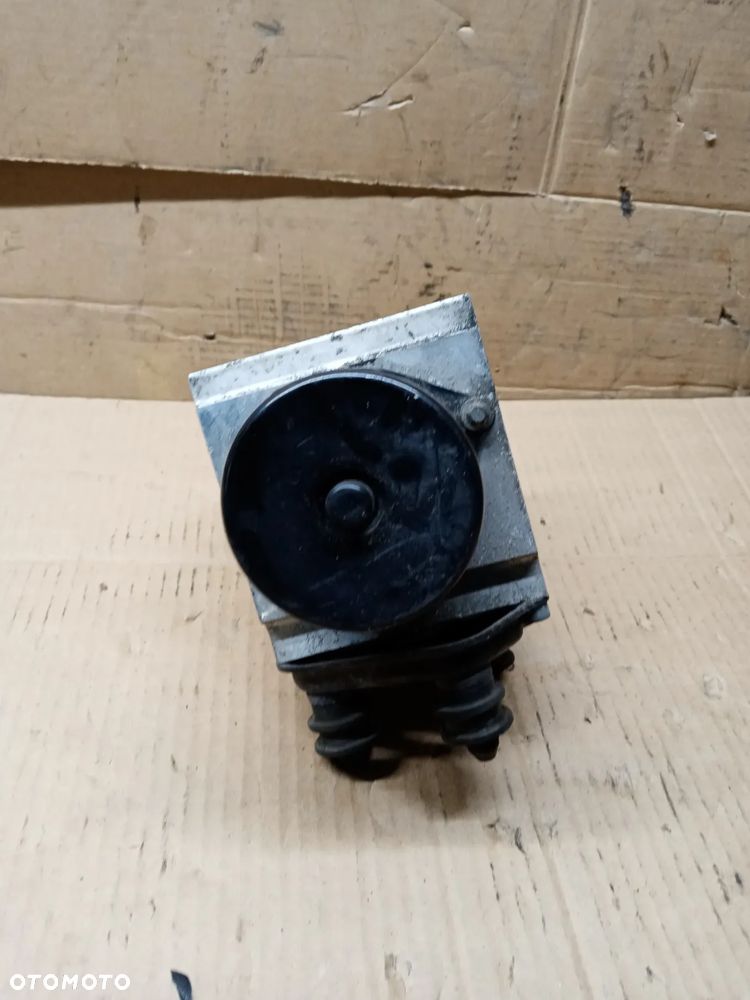 Pompa sterownik ABS VW Passat B6 3C0614095Q - 7