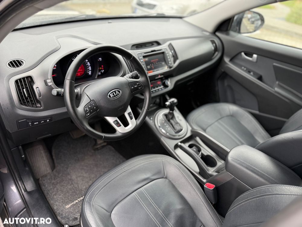 Kia Sportage 2.0 CRDI 4WD Automatik Spirit - 8