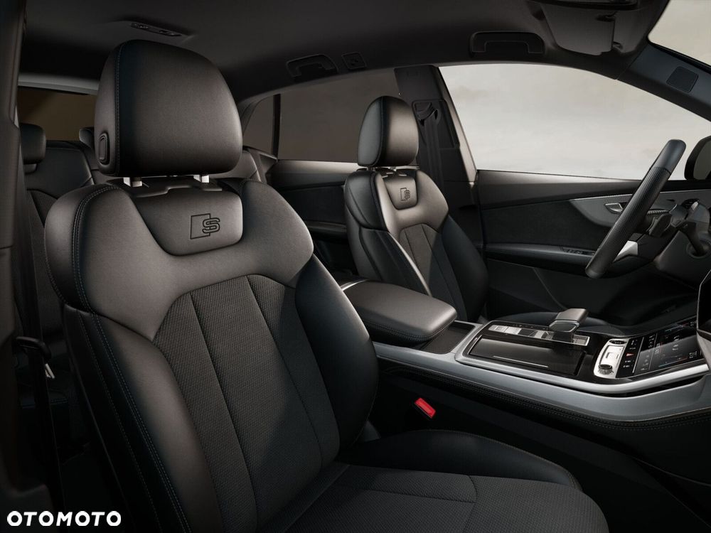 Audi Q8 - 7