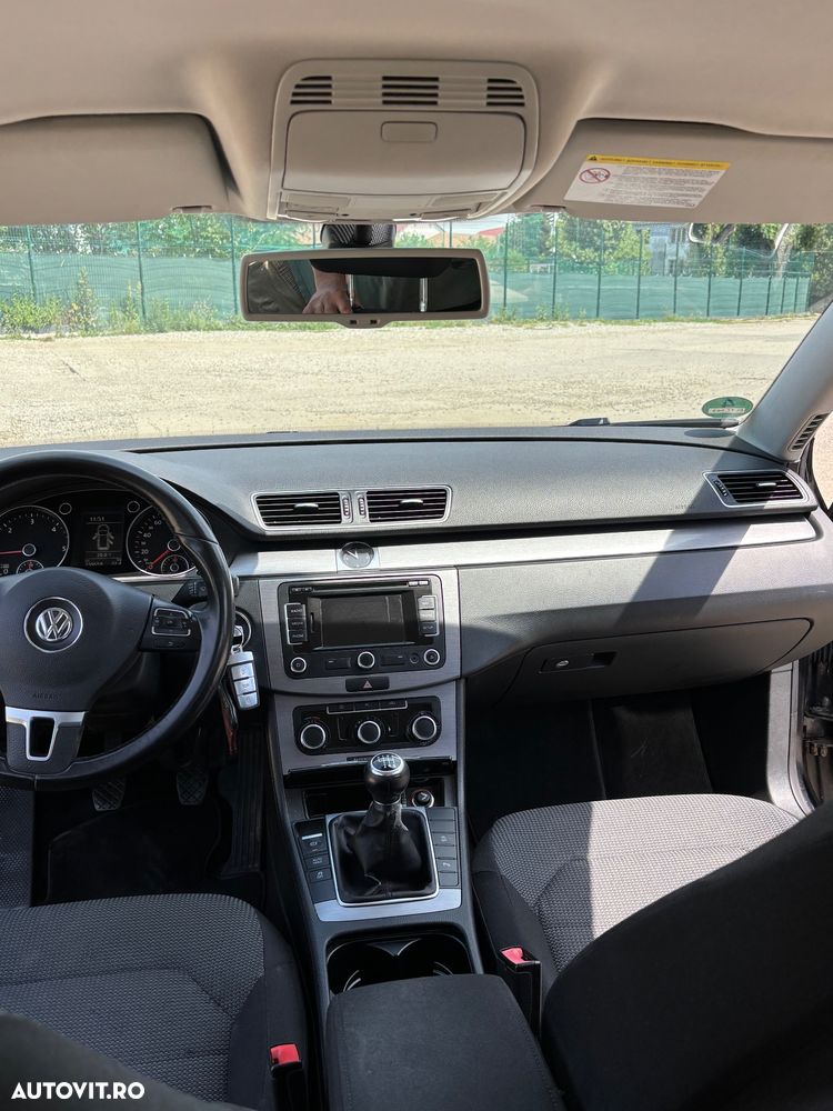 Volkswagen Passat 2.0 Blue TDI SCR Business Edition - 9