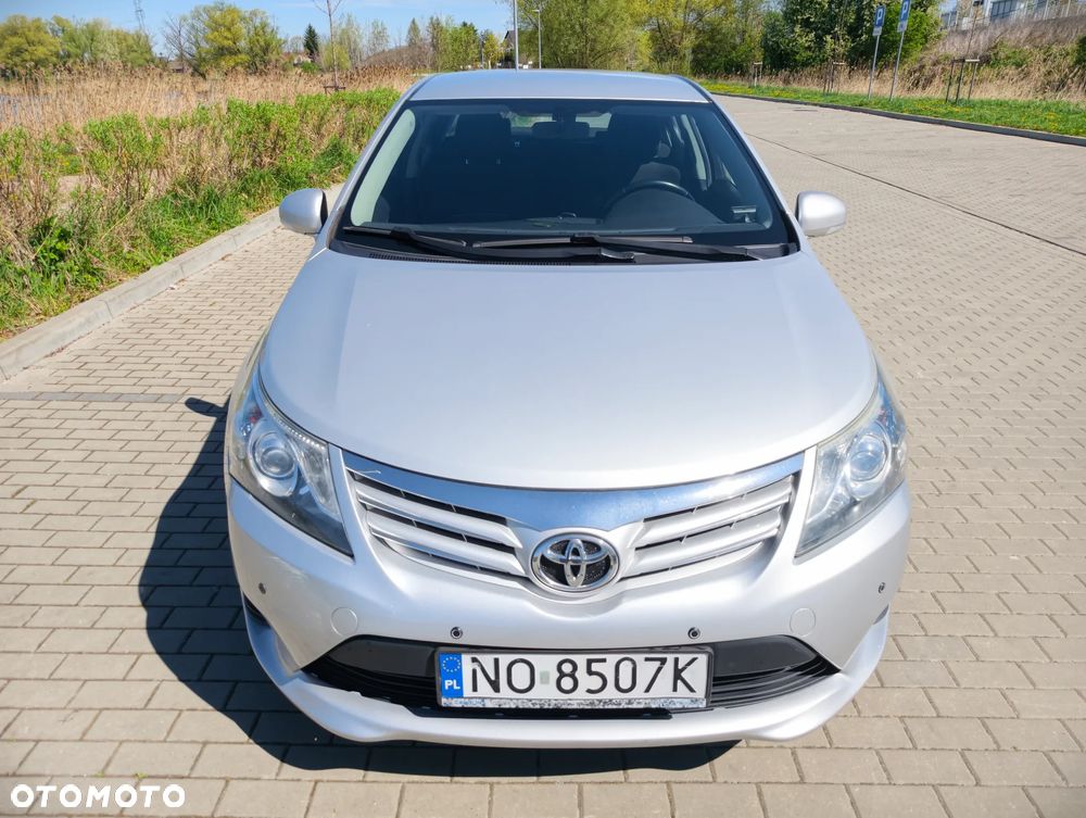Toyota Avensis 1.8 Active MS - 6