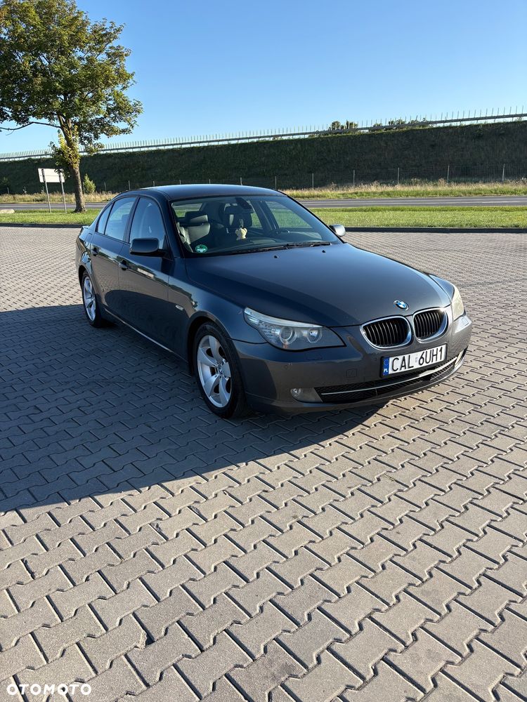 BMW Seria 5 520d - 4