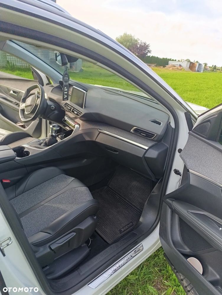 Peugeot 3008 1.5 BlueHDi Allure Pack S&S - 7