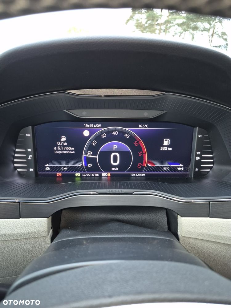 Skoda Superb 2.0 TDI SCR Style DSG - 7