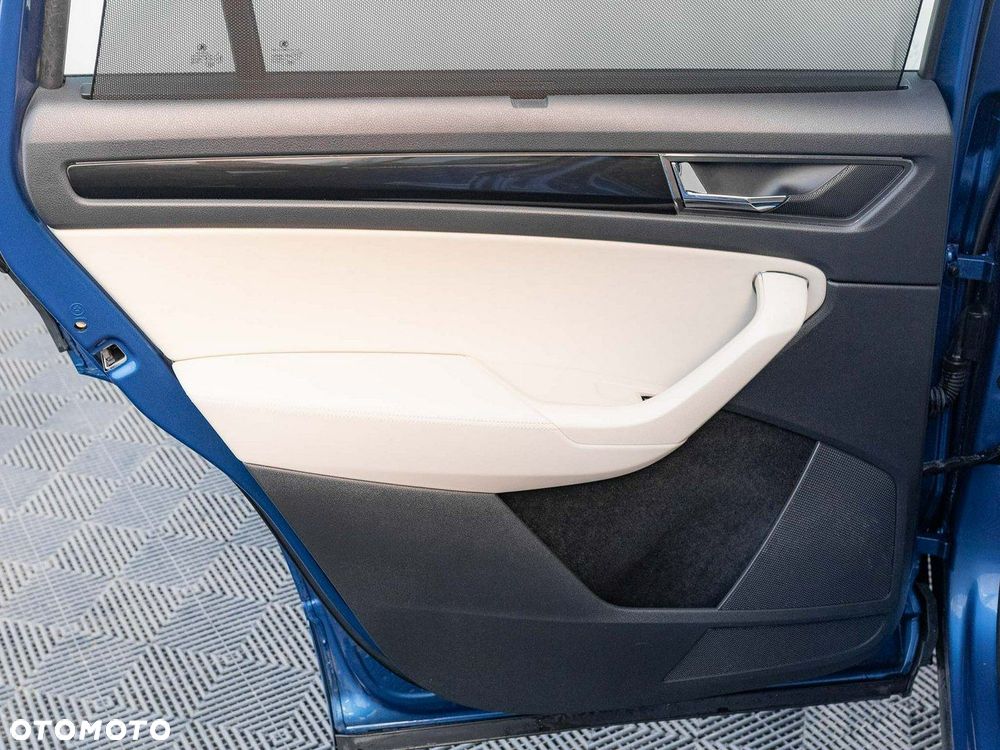 Skoda Kodiaq 1.5 TSI ACT 4x2 L&K DSG - 25