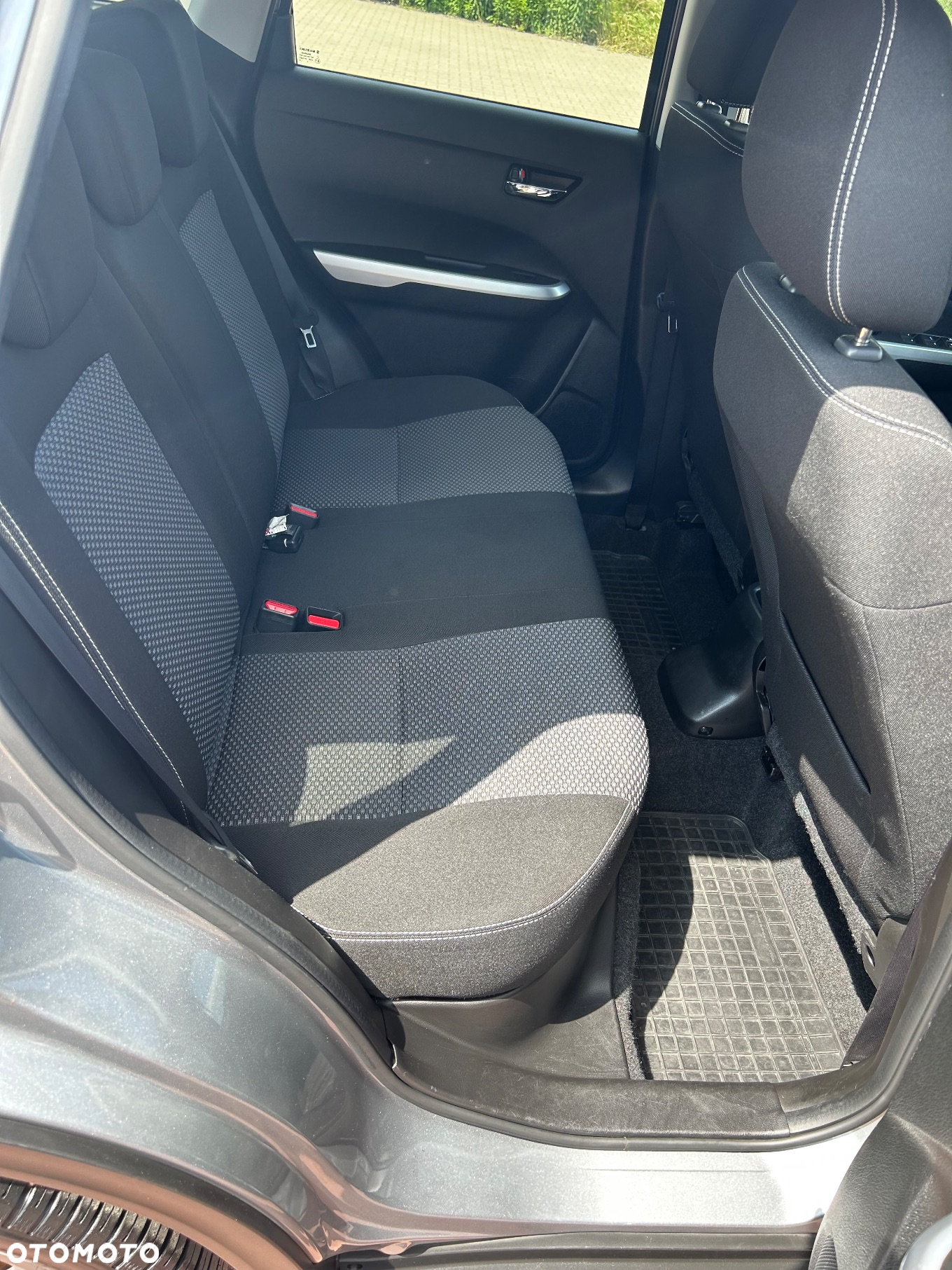 Suzuki Vitara 1.6 Comfort 2WD - 8